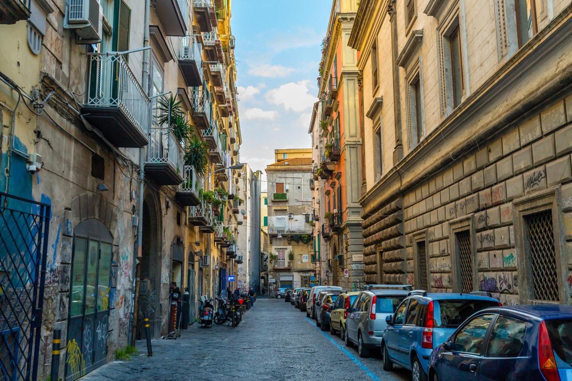 A Pochi Passi Da Piazza Del Gesu By Wonderful Italy Appartement Napels Buitenkant foto